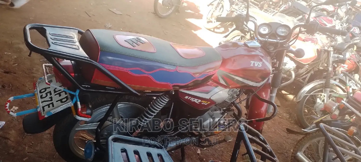 New TVS HLX 125 2023 Red