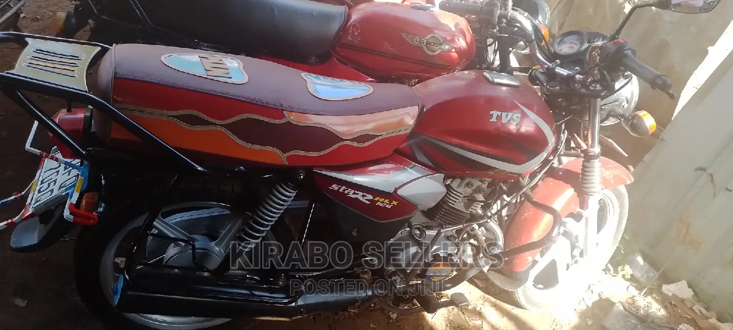 New TVS HLX 125 2023 Red