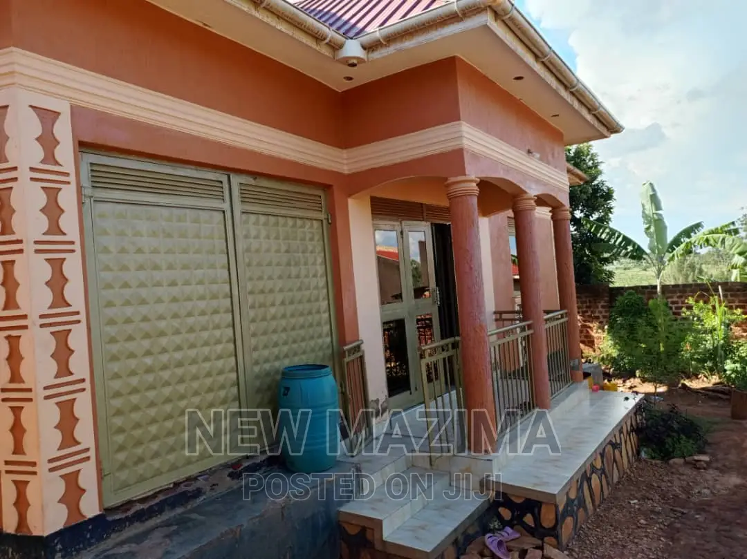 3bdrm House in Nansana Bujuko, Central Division for sale
