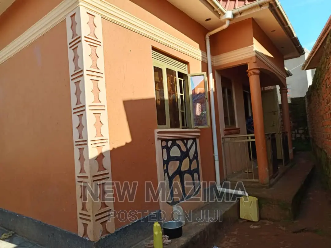 3bdrm House in Nansana Bujuko, Central Division for sale