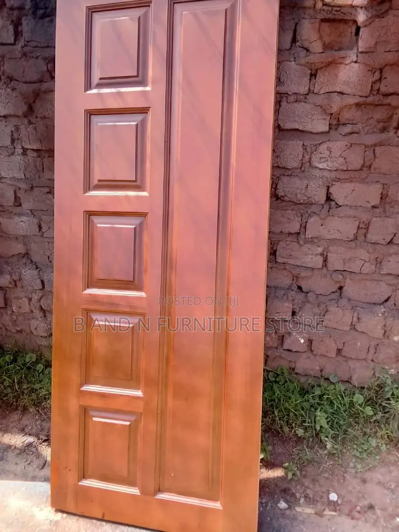 Exciting Door In Mahogany Wood In 3 By 7fts