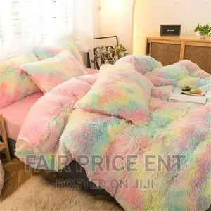 Woolen Duvet.5x6.( Cream)