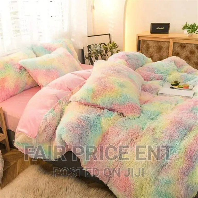 Woolen Duvet.5x6.( Cream)