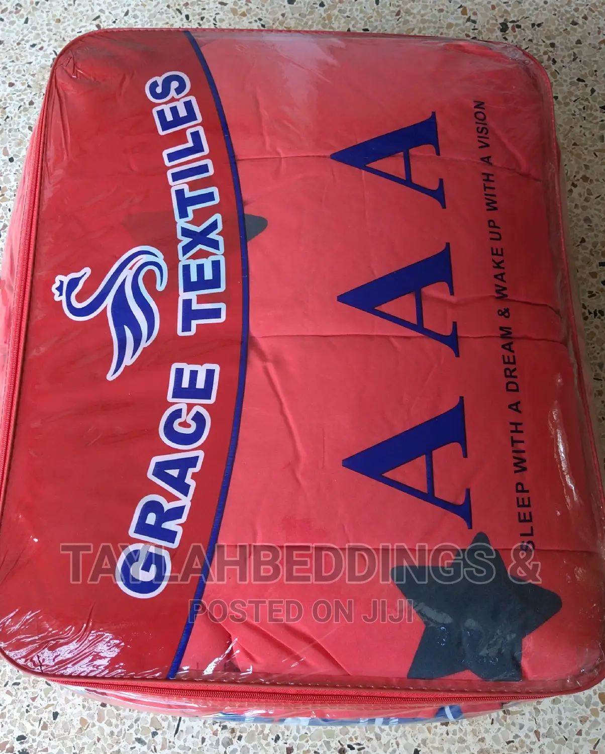 Black Star and Red 4pcs Bed Cover, 1 Bedsheet, 2pillow Case