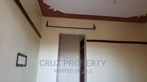 1bdrm House in Cruz Property, Rubaga for rent