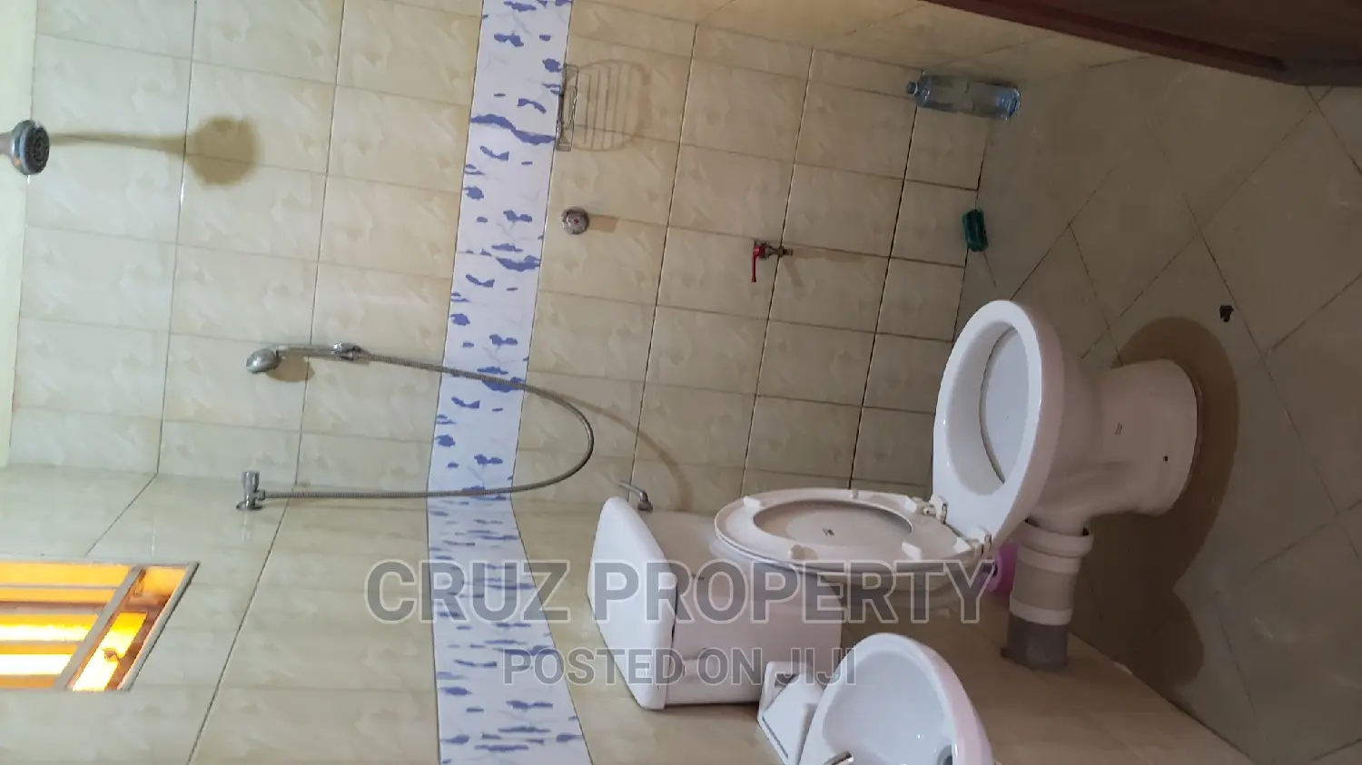 1bdrm House in Cruz Property, Rubaga for rent