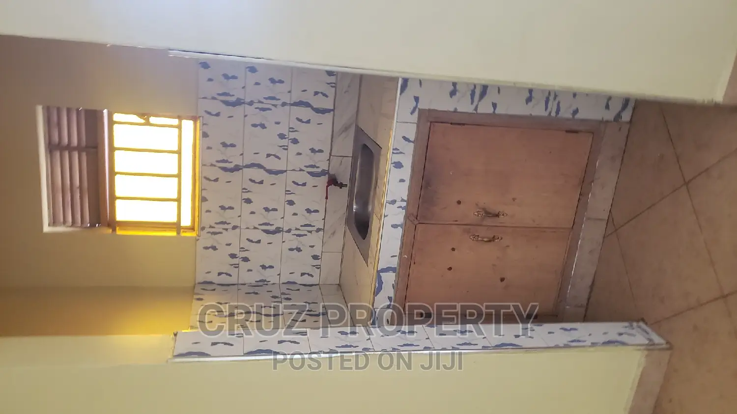 1bdrm House in Cruz Property, Rubaga for rent