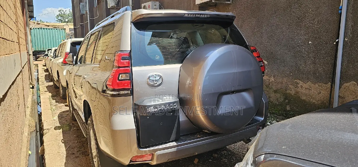 New Toyota Land Cruiser Prado 2022 Brown