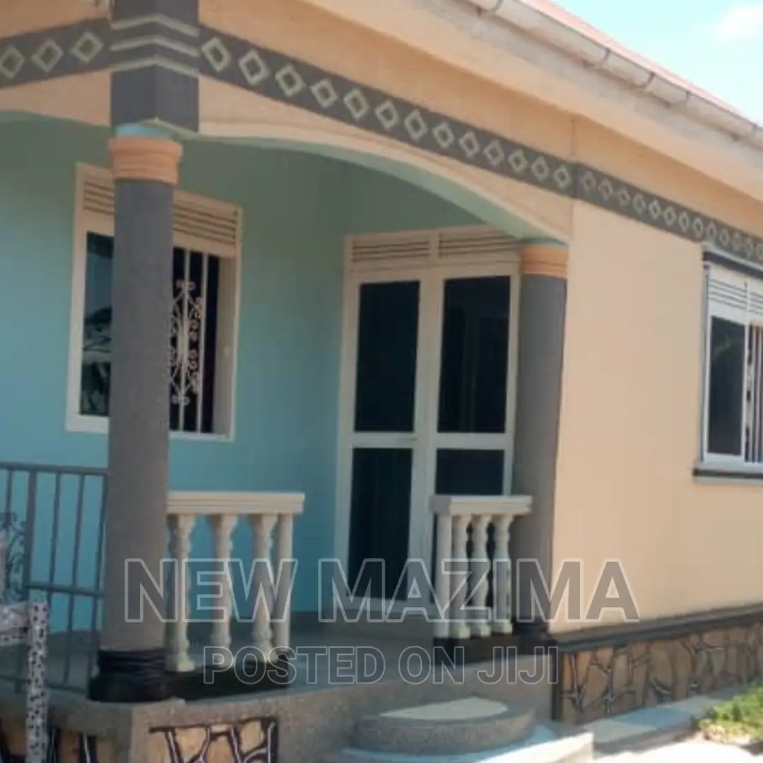 3bdrm House in Buloba Buyala, Central Division for sale