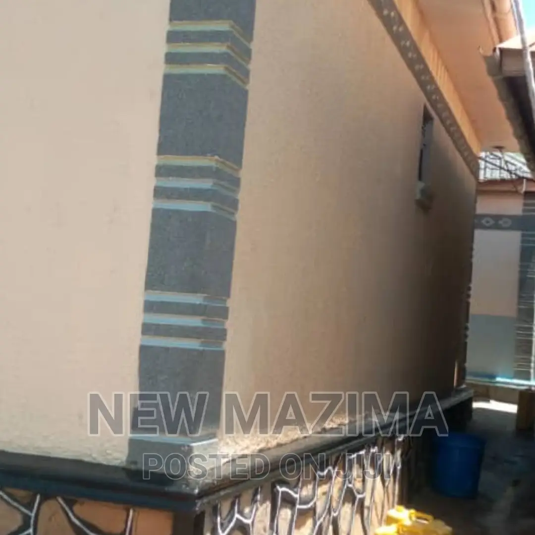 3bdrm House in Buloba Buyala, Central Division for sale