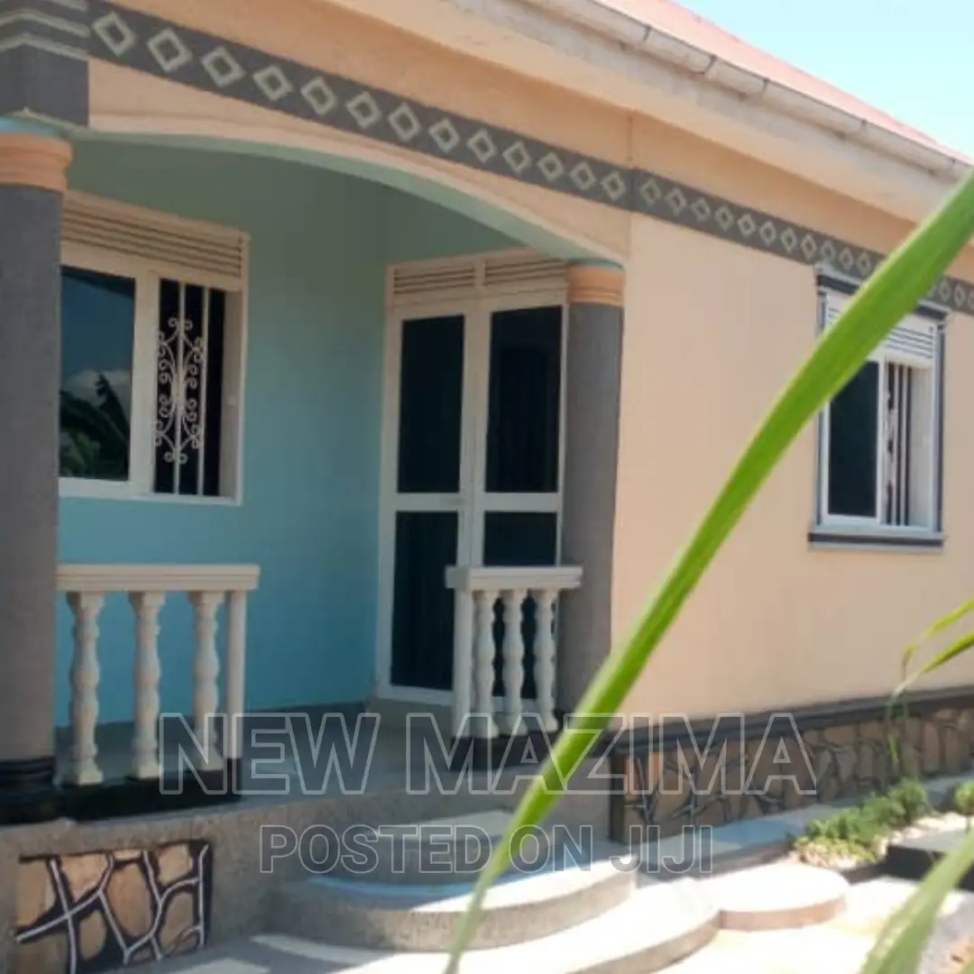 3bdrm House in Buloba Buyala, Central Division for sale