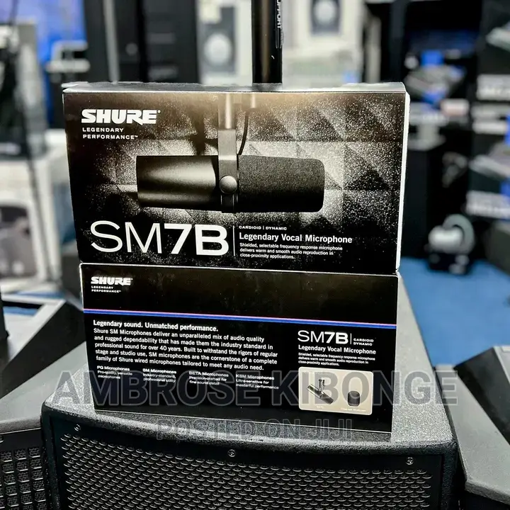 Shure SM7B Legendary Performance Dynamic Vocal Microphone.