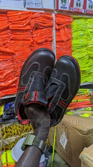 Light Safety Shoes, Safety Shoes 👟 Ladies Safety Shoes