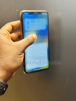 Apple iPhone 11 Pro Max 64 GB Gold