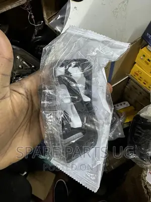 Hilux 1998 - 2004 Rear Reflector
