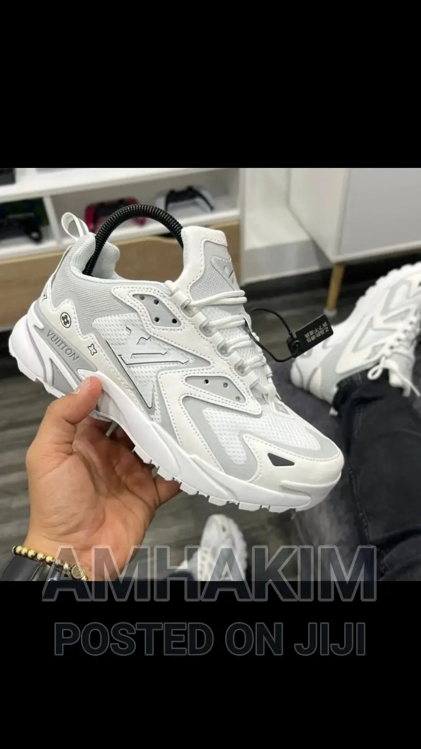 New Louis Vuitton Sneakers in Stock