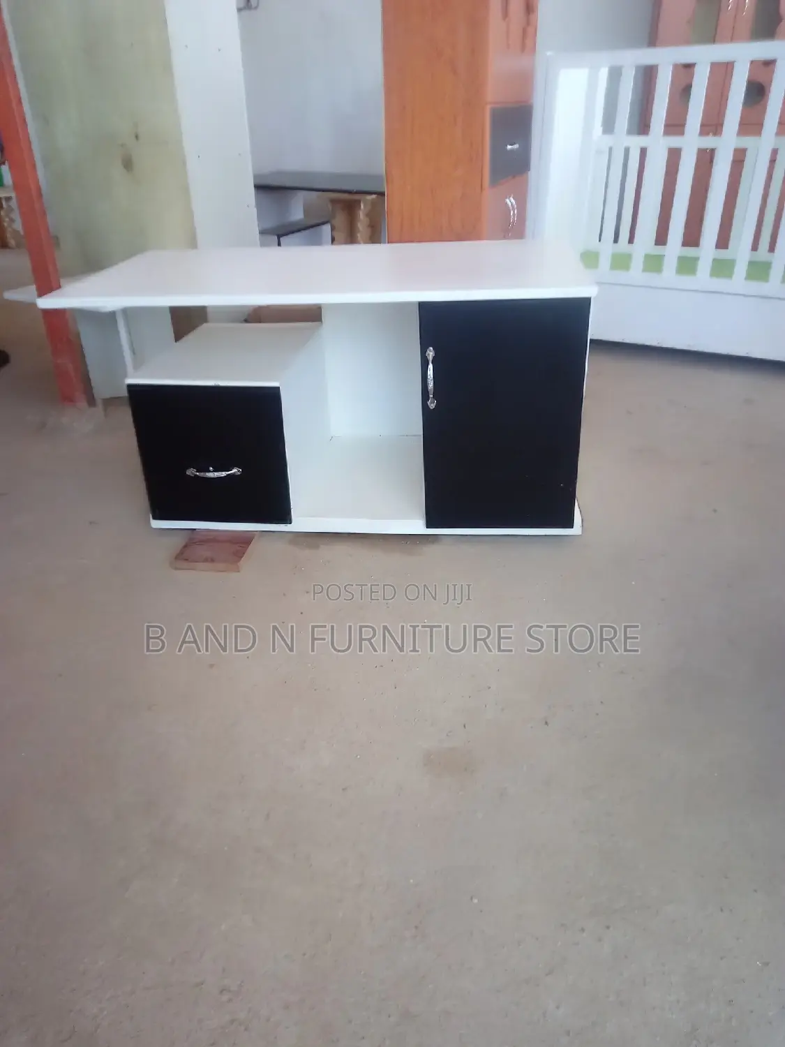 Special TV Stand in 3.5 by 3 by 2fts