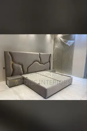 Bed of 5x6 Feet With Side Drawers Call