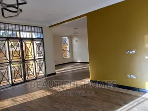 Furnished 7bdrm Mansion in Kira Tarmacked, Central Division for sale