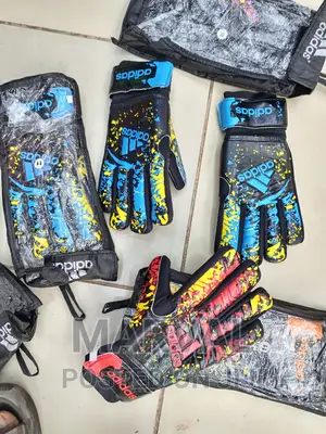 Adidas Goal Keeper Gloves