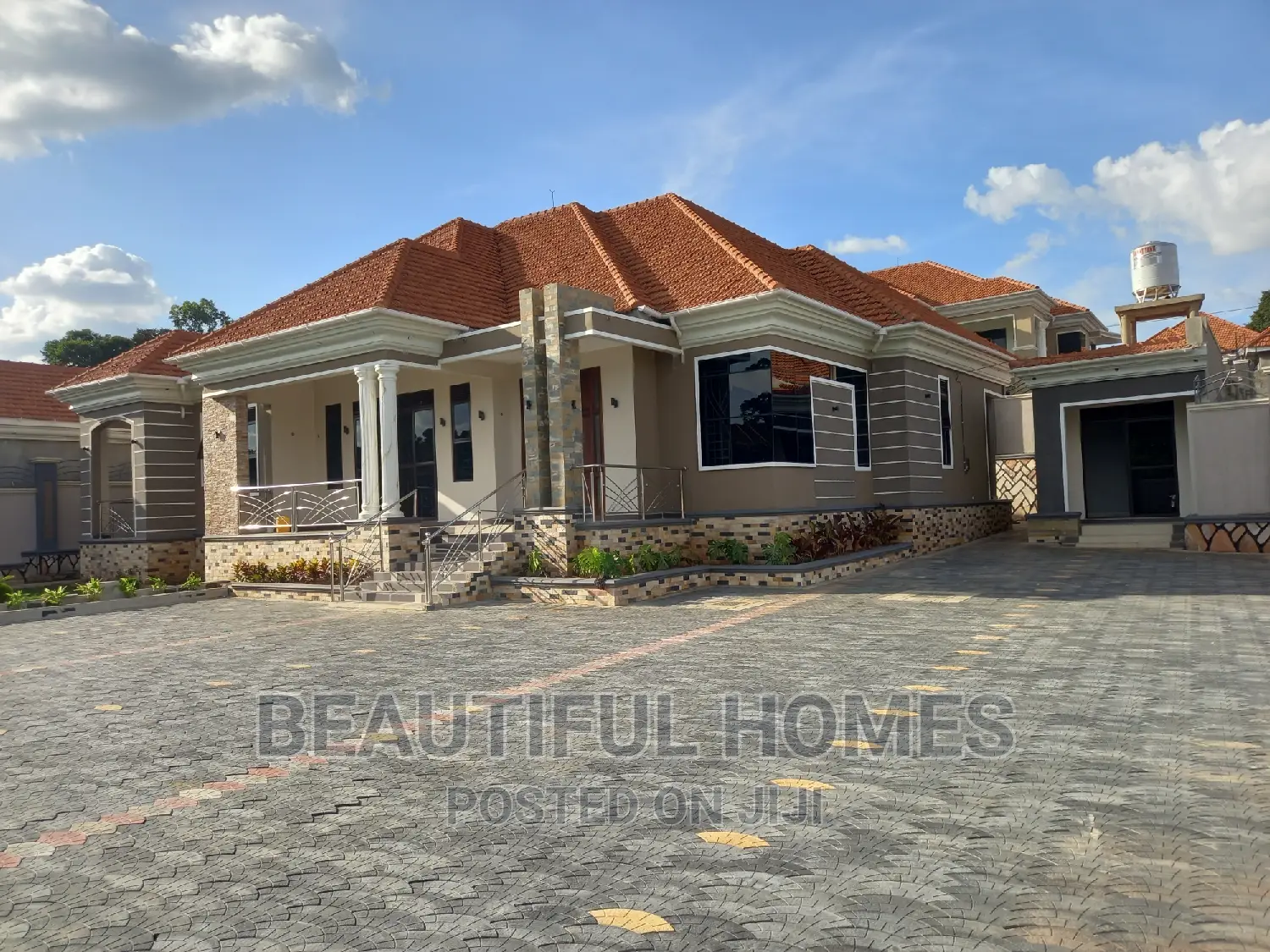 Furnished 5bdrm Bungalow in Kira Mamerito Road for sale