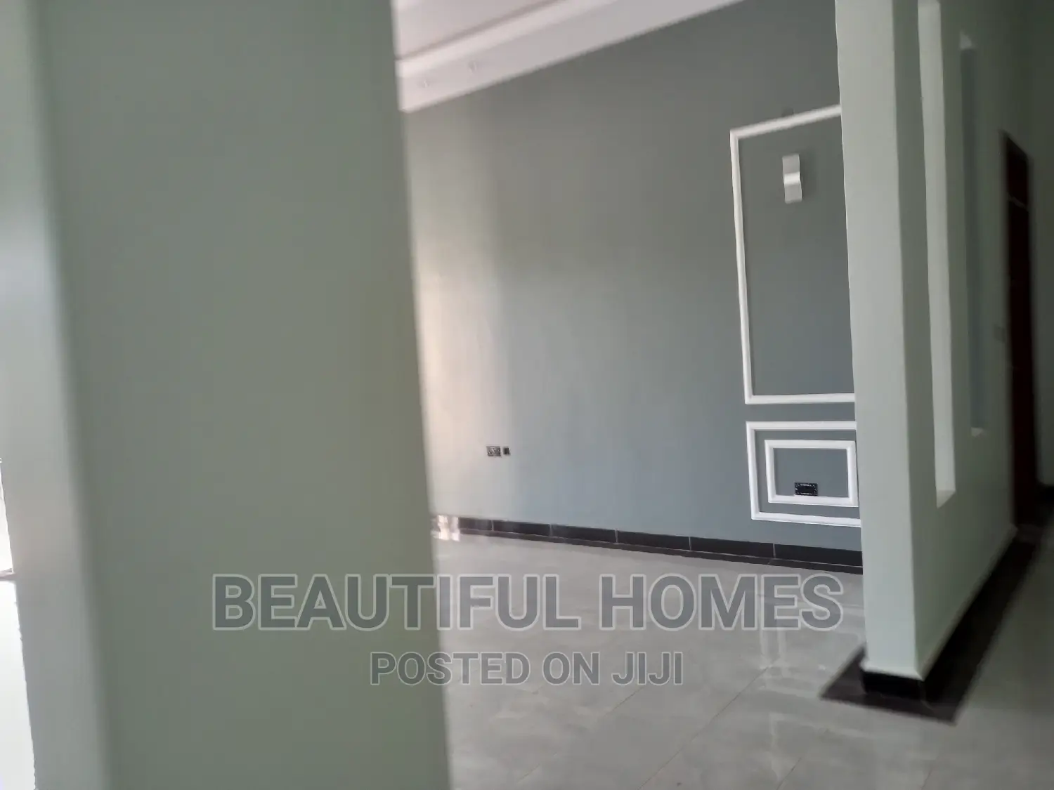Furnished 5bdrm Mansion in Kira Wealthy Estate for sale