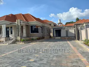 Furnished 5bdrm Mansion in Kira Wealthy Estate for sale