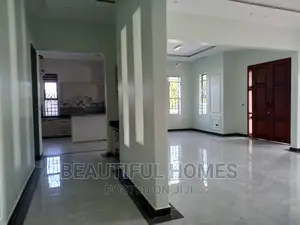 Furnished 5bdrm Bungalow in Kira Ministers for sale