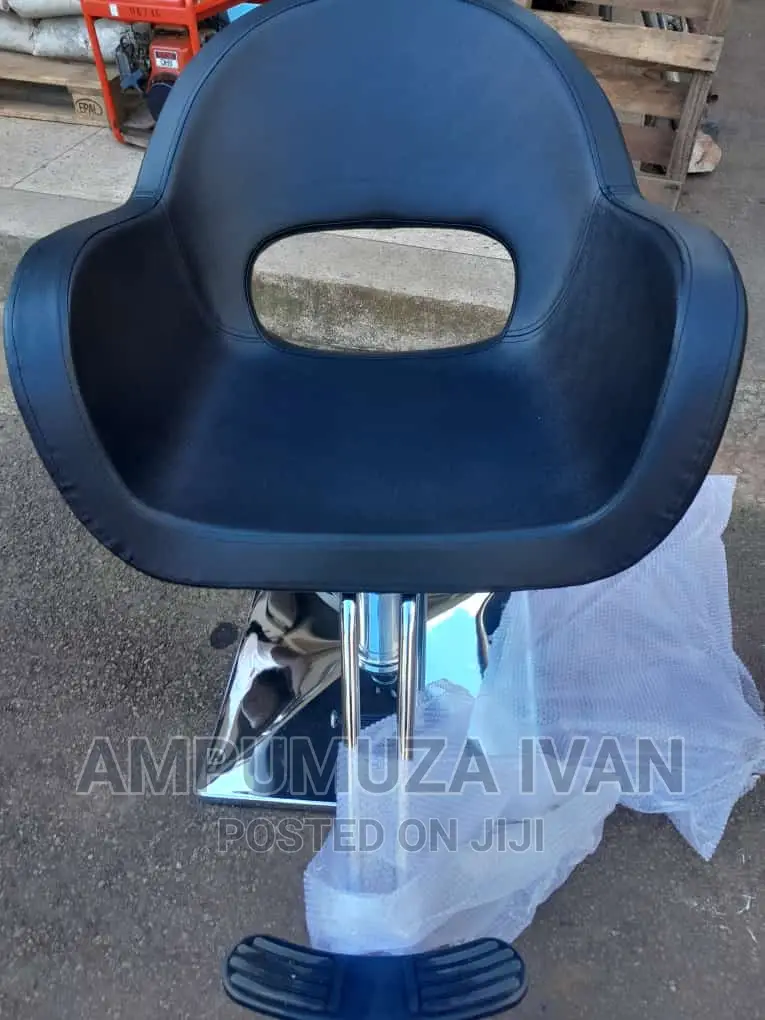 Styling Chair 8890