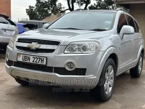 Chevrolet Captiva 2009 Silver