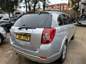 Chevrolet Captiva 2009 Silver