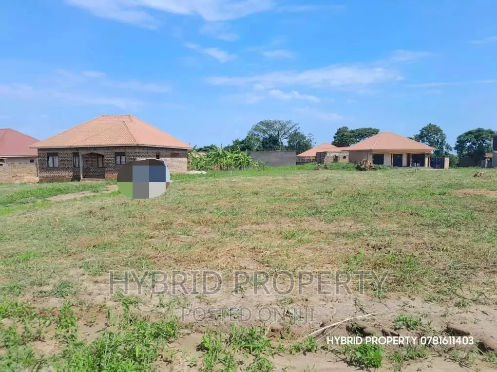 Commercial Plots for Sale at Wakiso Town Phase III~Hoima Rd.