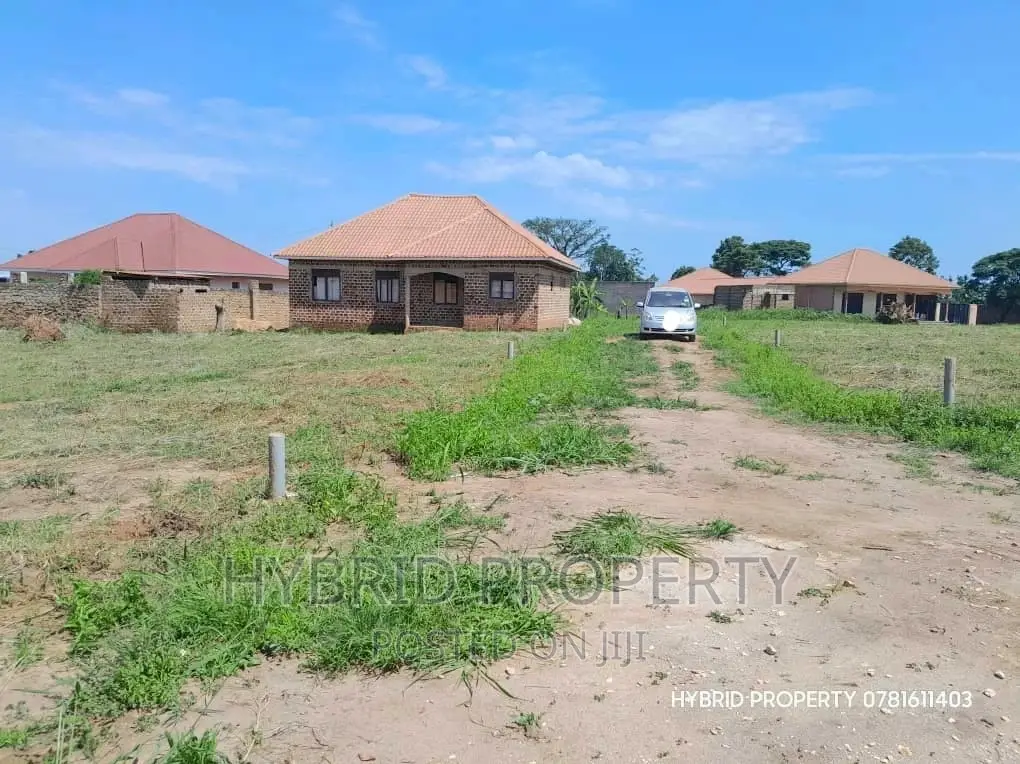 Commercial Plots for Sale at Wakiso Town Phase III~Hoima Rd.