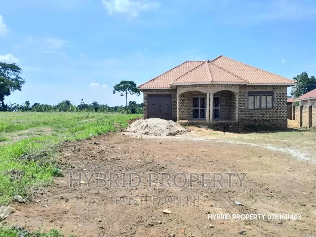 Commercial Plots for Sale at Wakiso Town Phase III~Hoima Rd.
