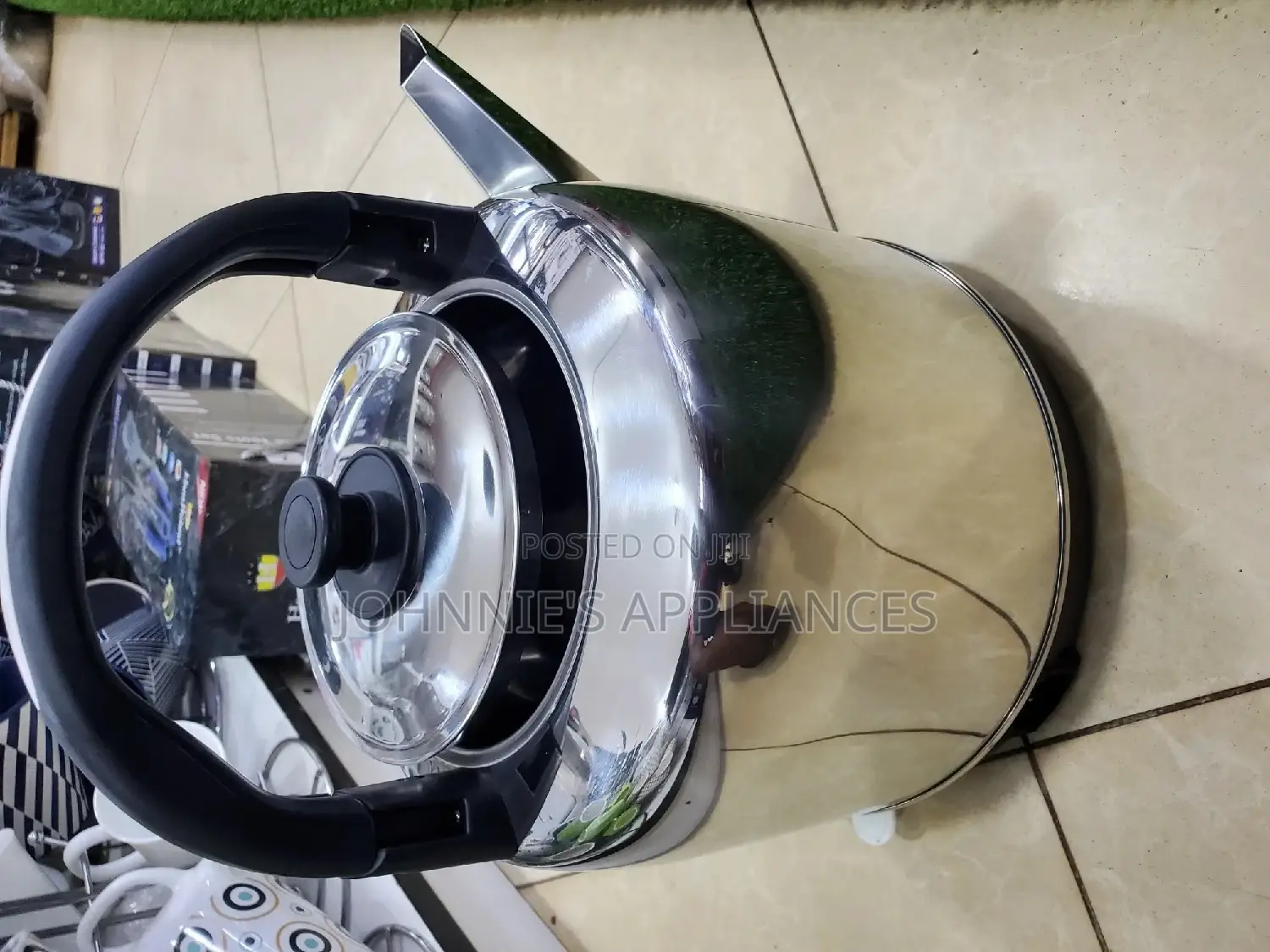 Saarch Electric Kettle
