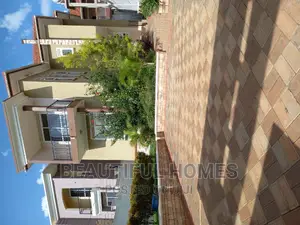 Furnished 4bdrm Duplex in Kira Tarmack, Central Division for sale