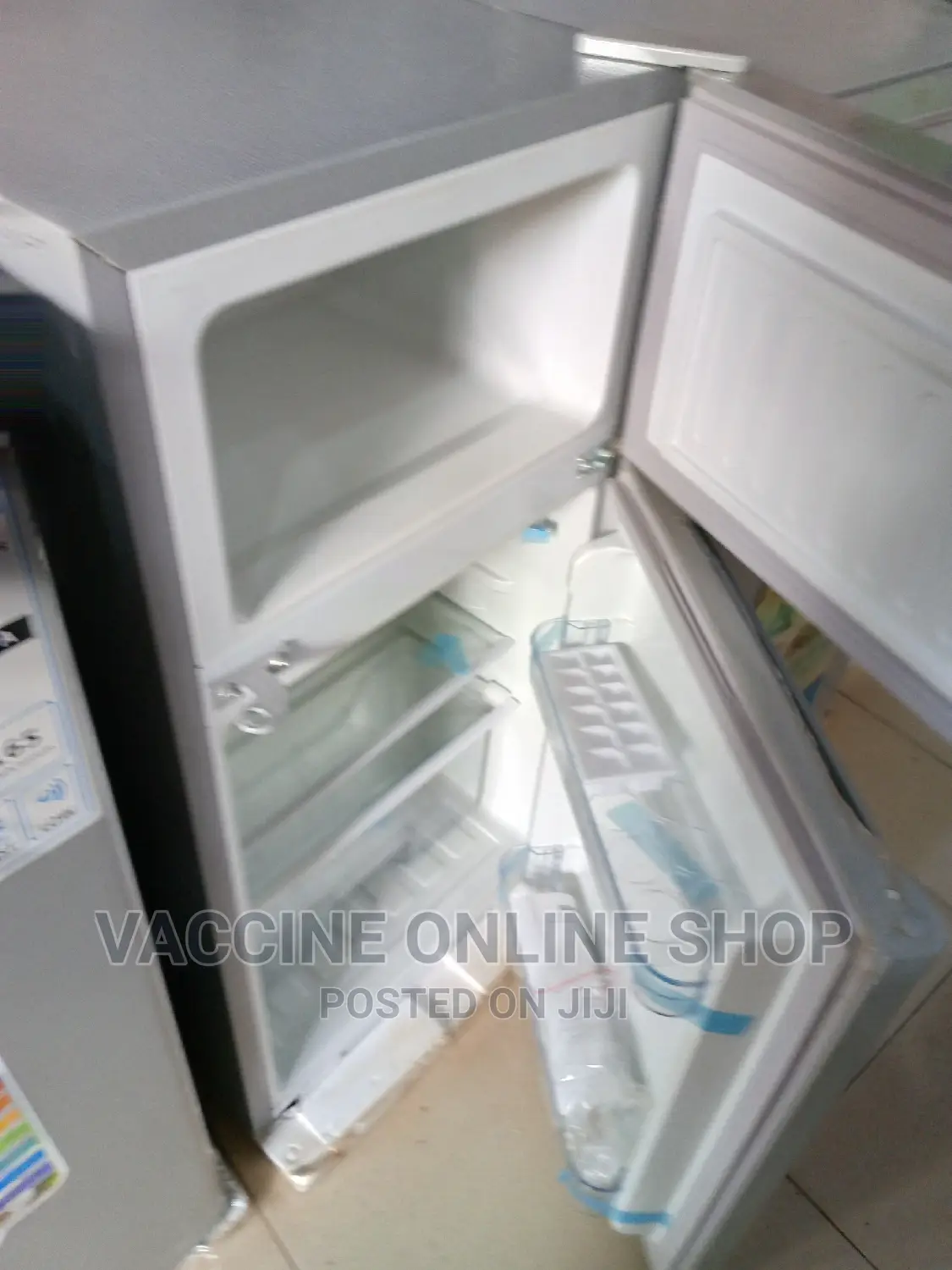 ADH 90L Double Double Fridge/ ADH Double Door Fridge 90L B15