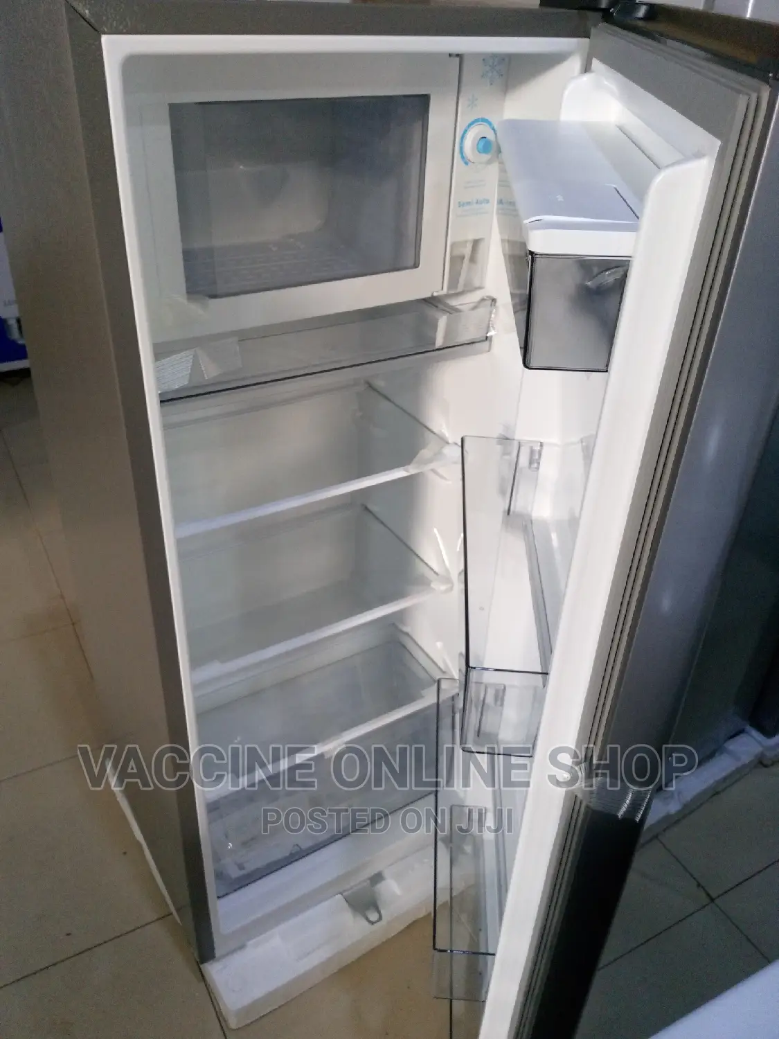 Hisense Fridge 229L With Water Dispenser/ Hisense 229L B16