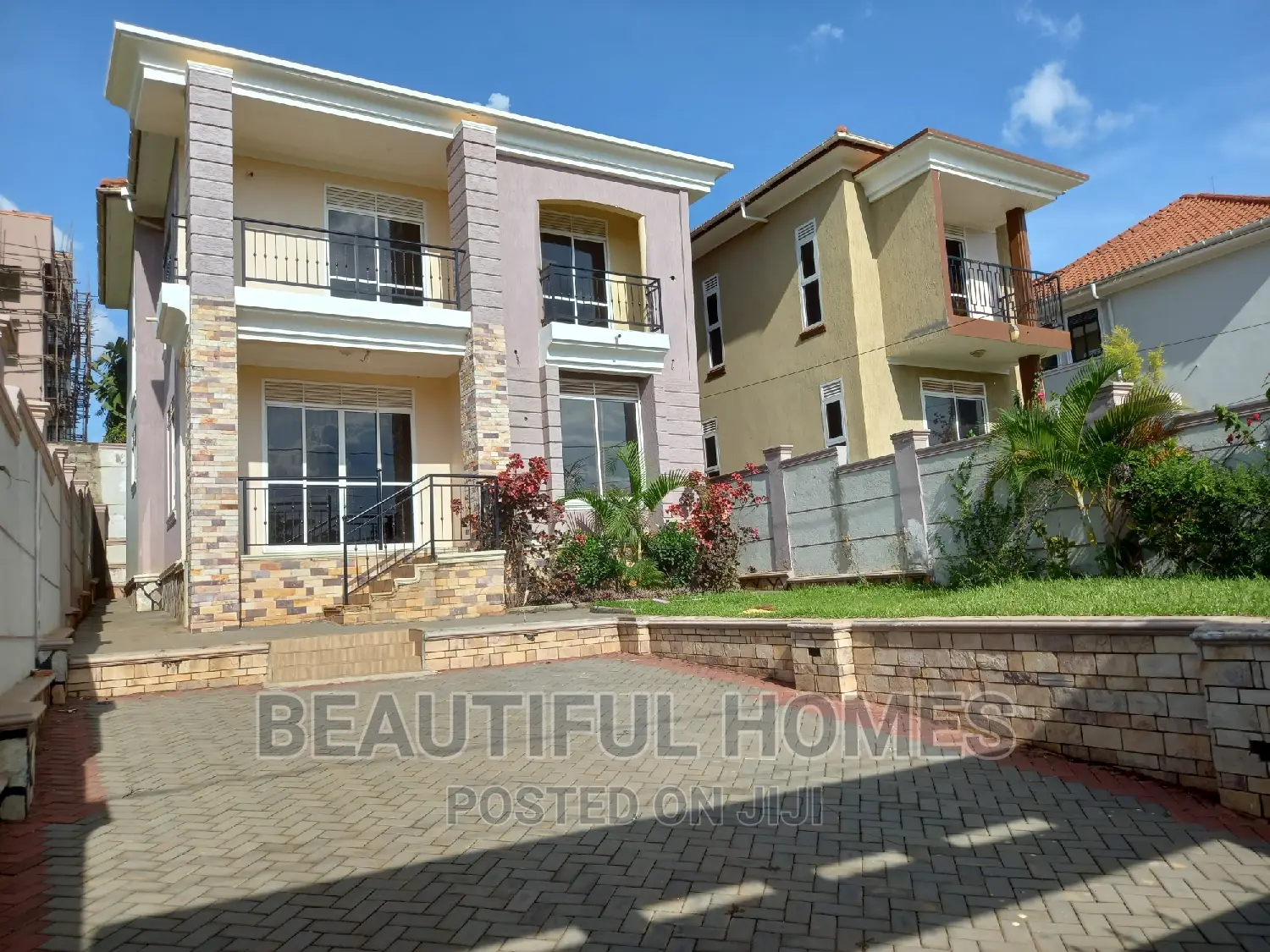 Furnished 4bdrm Duplex in Kira Diplomat for sale