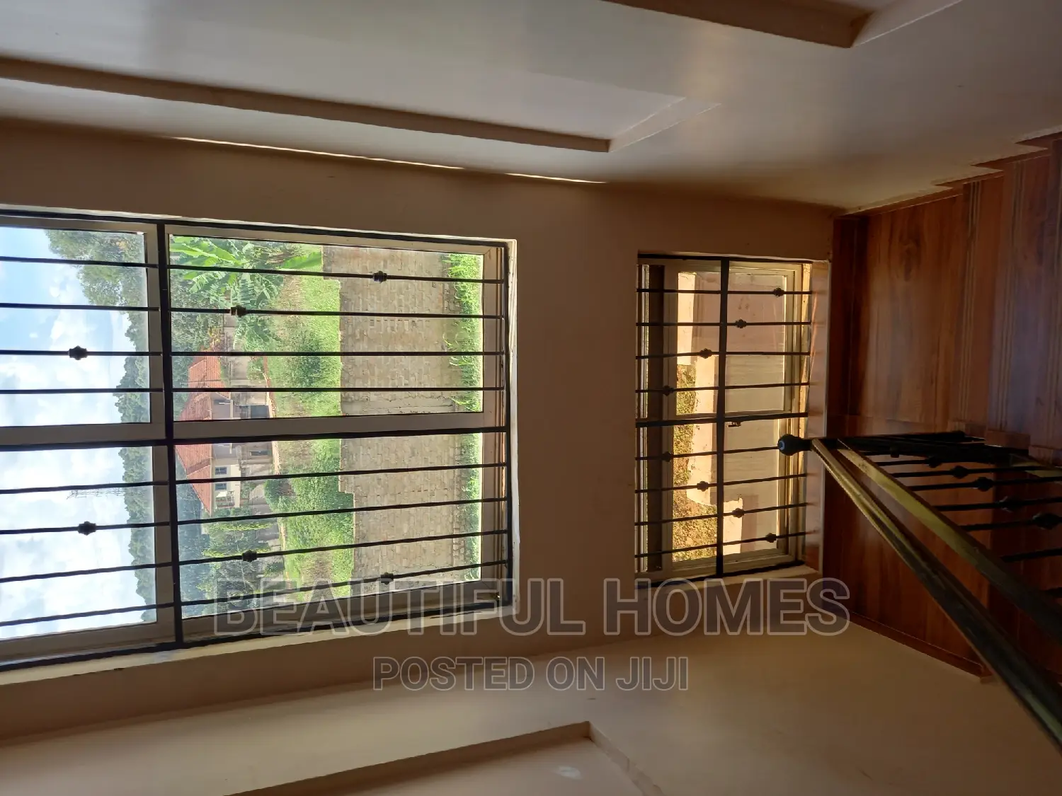 Furnished 4bdrm House in Kira Tarmacked for sale