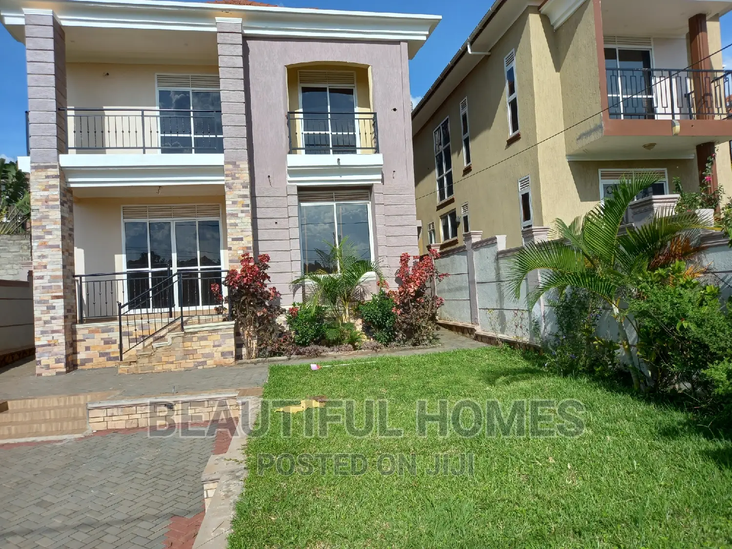 Furnished 4bdrm House in Kira Tarmacked for sale