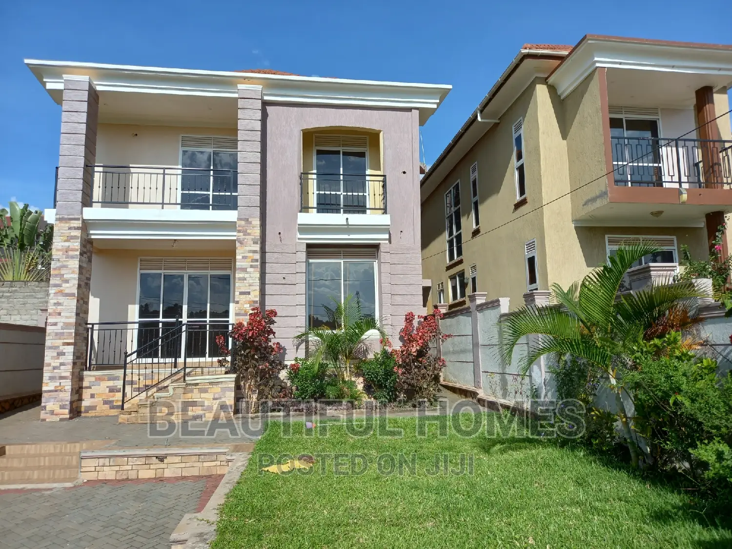 Furnished 4bdrm Mansion in Kira for sale