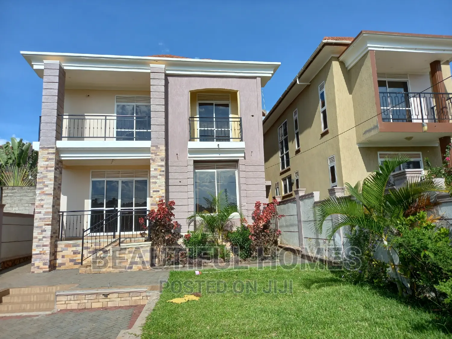 Furnished 4bdrm Mansion in Kira for sale