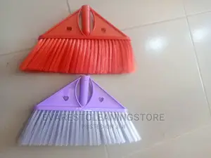 V. Brooms Soft