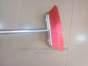 Metalic Heavy-Duty Soft Broom