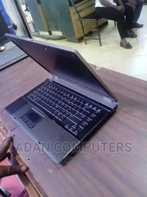 Laptop HP Compaq 6730b 3GB Intel Core 2 Duo HDD 160GB