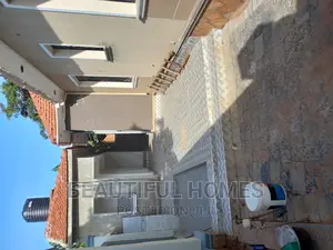 Furnished 4bdrm House in Kira Mamerito for sale