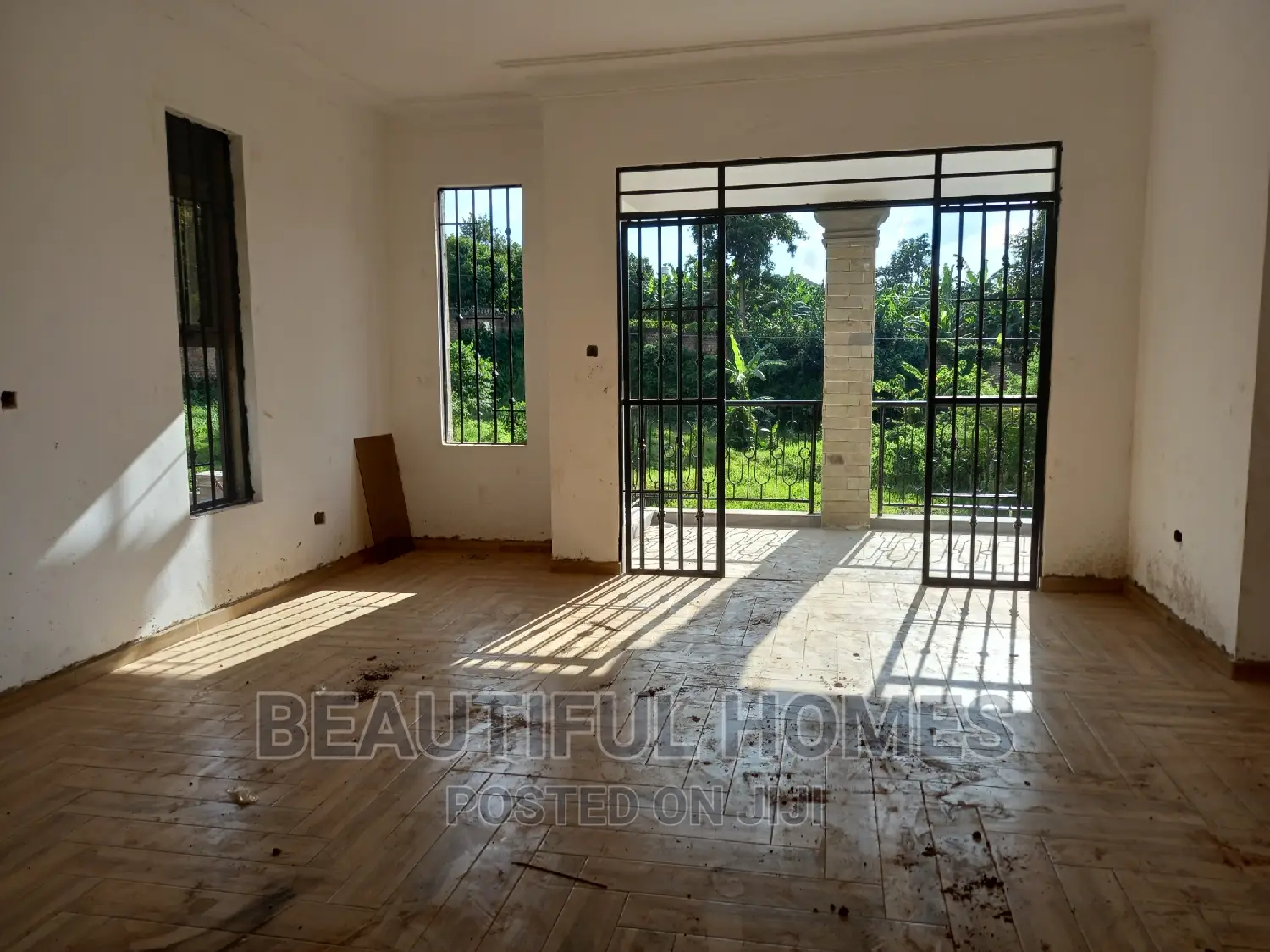 Furnished 4bdrm House in Kira Mamerito for sale