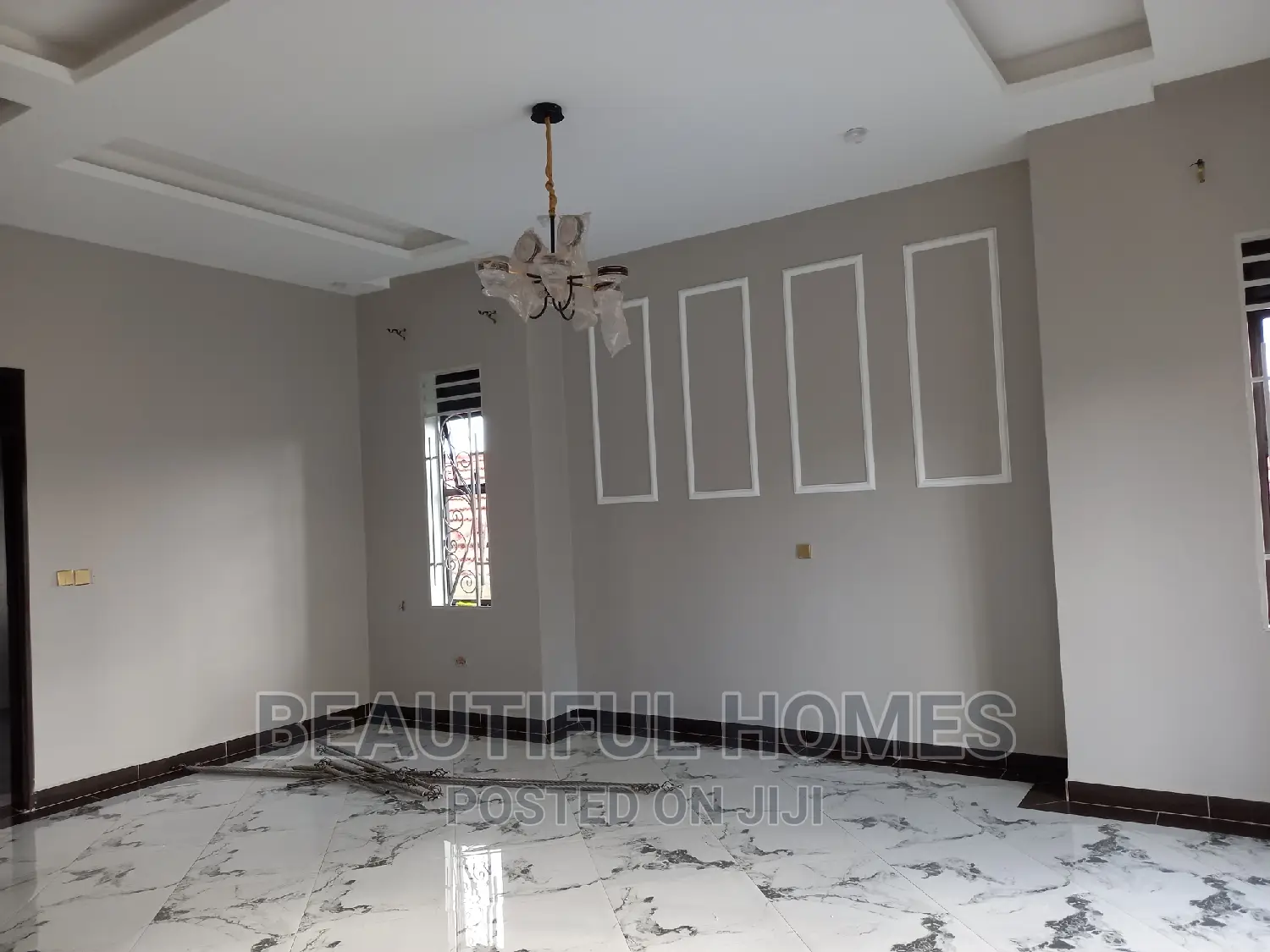 Furnished 6bdrm Duplex in Kira for sale