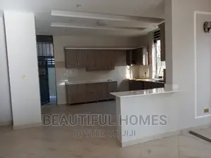 Furnished 6bdrm Duplex in Kira for sale